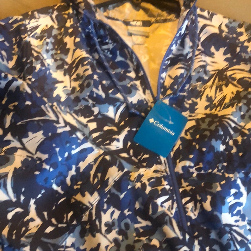 Women Columbia Rain Jacket
